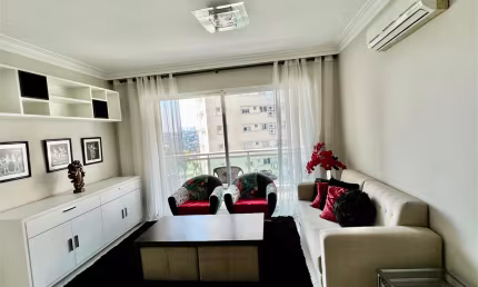 Apartamento com 2 quartos para alugar na Rua Doutor José Maria Whitaker, 440, Vila Sônia, São Paulo