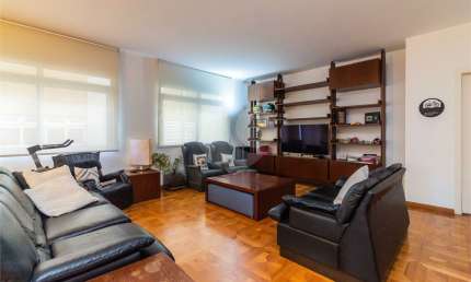 Apartamento à venda em uma das melhores localização em Higienópolis.