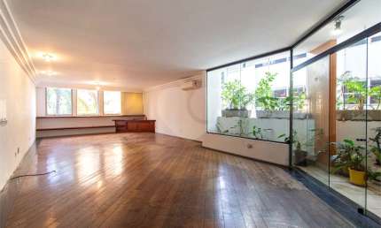Apartamento à venda nos Jardins – 177m², 3 suítes e localização privilegiada