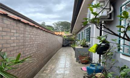 Casa térrea Jaçanã 3 dormitórios 2 vagas com churrasqueira.
