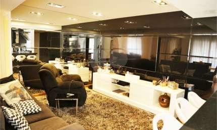 Santana | 109m² | 3 Dorms (2 Suítes) | 2 Vagas | Mobiliado
