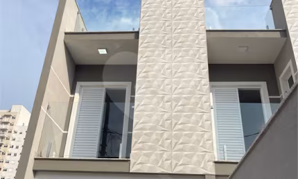 Casa com 3 quartos à venda na Rua Félix de Brito, Parque Vitória, São Paulo