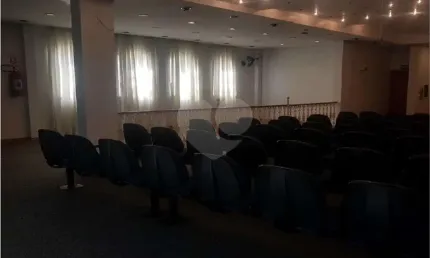 Prédio com 20 salas à venda na Rua Guacari, Vila São Geraldo, São Paulo