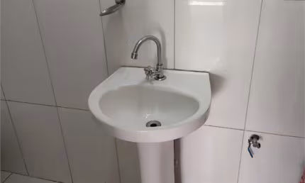 Casa comercial para alugar na Rua do Triunfo, Santa Ifigênia, São Paulo