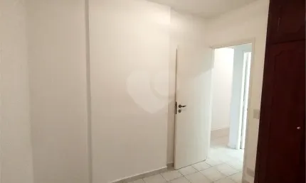 Apartamento com 3 quartos para alugar na Rua Aluísio Azevedo, Santana, São Paulo