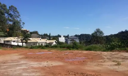 Terreno na Serra  da Cantareira com 1.150 m² Com Projeto Aprovado no melhor e mais segura Condomínio Fechado da Serra o Suíça da Cantareira!