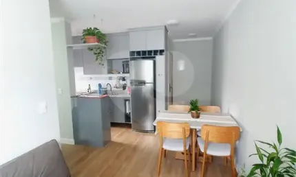 Apartamento a venda em condomínio 50m² 2 quartos no Tucuruvi