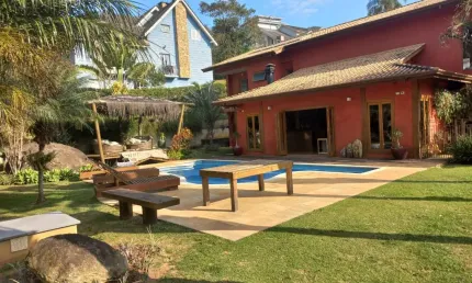 Casa de condomínio à venda com 460 m² com 4 quartos na Serra da Cantareira  - Mairiporã - SP Casa de Alto Padrão em Condomínio Fechado na Serra da Cantareira O Suíça da Cantareira !!
