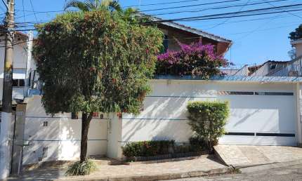 Casa com 3 quartos à venda na Rua Ângelo Capricho, 121, Horto Florestal, São Paulo