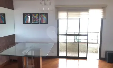 Apartamento vila prudente.  3 minutos metrô são lucas.