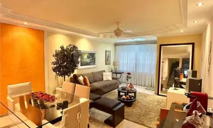 Casa com 3 quartos à venda na Rua Enótria, 443, Vila Mazzei, São Paulo