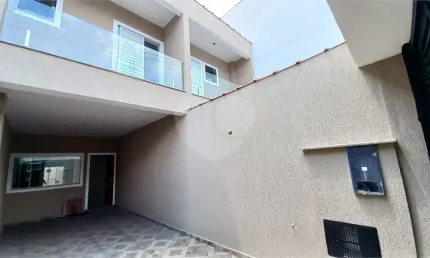 Casa com 3 quartos para alugar na Rua Canápolis, 294, Vila Medeiros, São Paulo