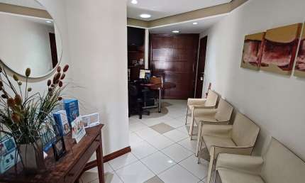 Sala Comercial à Venda com 46 m² - 2 Salas - 2 Banheiros - 210 metros do Metrô Santana