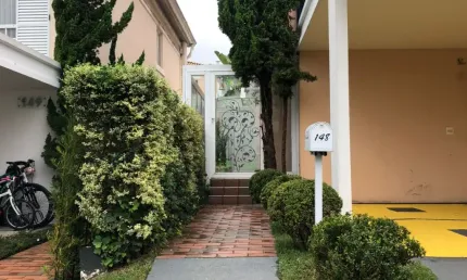 Casa de condominio192m² 3 dormitórios / 1 suíte / 2 vagas - tamboré 6