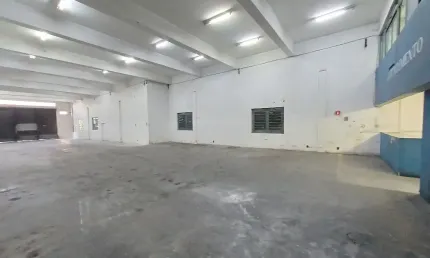 Galpão para locação na Vila Maria – Localização estratégica para o seu negócio