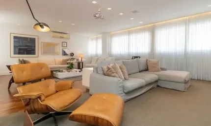 Apartamento de Alto Padrão à Venda nos Jardins com 222 m², 3 quartos sendo 1 suíte e 4 banheiros!