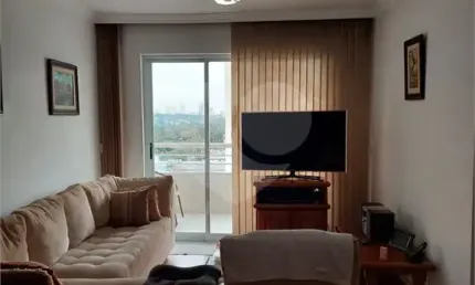 Oportunidade! Apartamento à Venda, 101 m² Santo Amaro - com 3 Quartos e 3 banheiros e 02 vagas