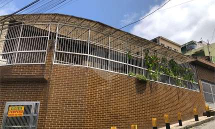 Sobrado aluguel  TREMEMBÉ 2 dormitorios 1 suíte 3 vagas