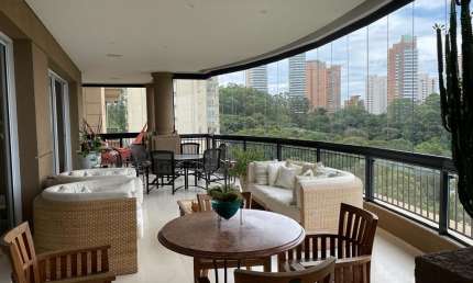 Apartamento venda alto padrão 715 m² 4 suites, 9 vagas, adega, Panamby - São Paulo - SP