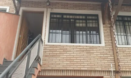 Sobrado dois dormitorios com  duas vagas de garagem Imirim
