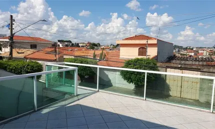 Casa Térrea com 178 metros quadrados com 3 quartos (1 suite) em Bortolândia - São Paulo - SP