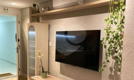 Apartamento com projeto assinado por arquiteto, repleto de conforto e funcionalidade!