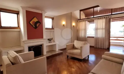 Exclusividade e lazer no barro branco – casa em condomínio com 4 suítes e espaço gourmet!