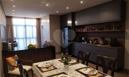 Sobrado para Locação | 3 dorm ( 1 suite ) | 189 m² | 5 Vagas em Santana