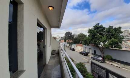 Vende-se: Sobrado no Cursino/Ipiranga, 2 Quartos, 2 Salas, 8 vagas de garagem!