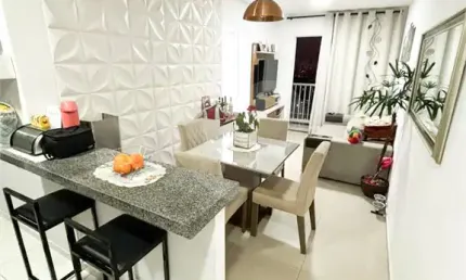 Apartamento à venda com varanda, 2 quartos e lazer completo