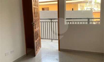 Casa em condomínio fechado com 2 quartos à venda na Rua Cláudio Rodrigues Lopes, Chora Menino, São Paulo