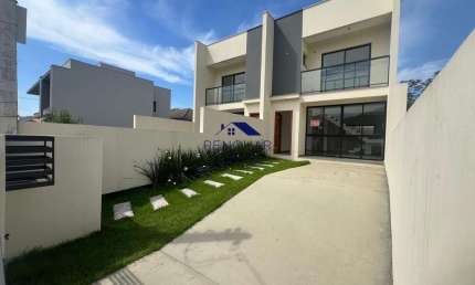 Sobrado com 2 Suítes e Quintal – Lisboa III, São José/SC