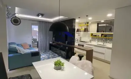 Apartamento 100% Mobiliado com Suíte e Varanda Gourmet – Bela Vista, São José/SC