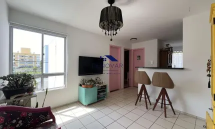 Apartamento com 2 Dormitórios e Garagem Coberta – Sertão Maruim, São José/SC