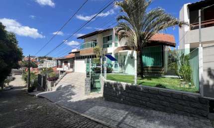 Casa com 03 dormitórios sendo 01 suíte à Venda no Bom Abrigo – Florianópolis/SC