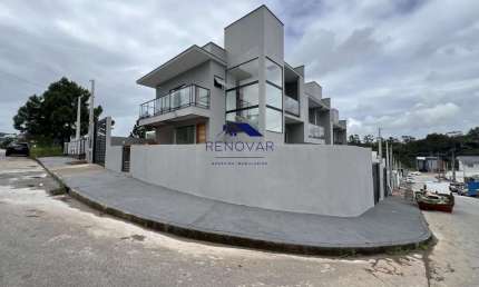 Sobrado de Esquina com 03 dormitórios sendo 01 suíte – Alta Vista, São José/SC