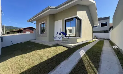 Casa ampla com suíte e área de fundos – lisboa iii, forquilhas – são josé/sc