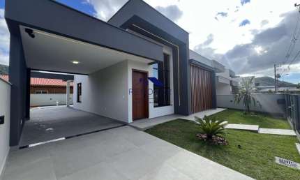 Casa do Bosque – Térrea com Suíte, Piscina e Área Gourmet – São José/SC
