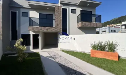 Sobrado 3 dormitórios com suíte, churrasqueira e quintal – Jardim Botânico/SC