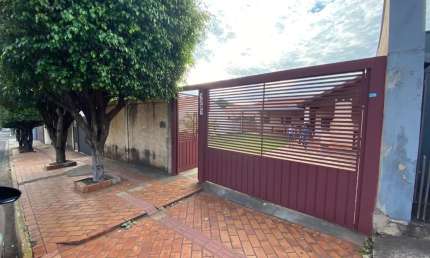 Casa com 2 quartos à venda na Avenida Rachid Neder, 1, Monte Castelo, Campo Grande
