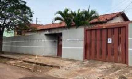 Casa com 3 quartos à venda na Rua Passos, São Francisco, Campo Grande