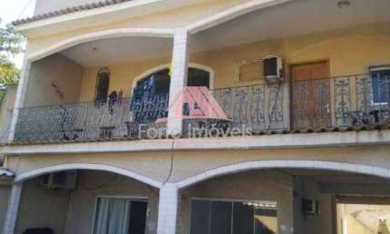 Casa com 5 quartos, sendo 2 suítes à venda, Campo Grande Rio de Janeiro/RJ