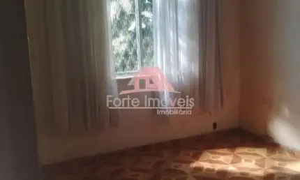 Casa tipo apartamento c/ 2 quartos - em inhoaíba - cg/rj