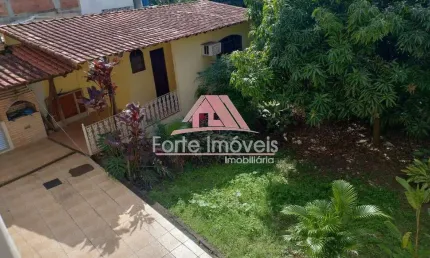 Casa 3 quartos sendo 2 suítes - Centro de Campo Grande/RJ