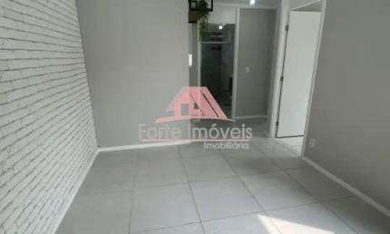 Apartamento Térreo, 2 Quartos no Condomínio Villagio Ventura / Santa Cruz - RJ