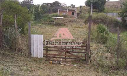 Terreno à venda na Estrada Sete Riachos, Santíssimo, Rio de Janeiro