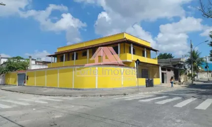Casa com 4 quartos à venda na Avenida Bacaxá, Cosmos, Rio de Janeiro