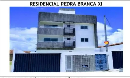 EXCELENTE APARTAMENTO, ACABAMENTO DIFERENCIADO, POSSUINDO  SOLARIUM MARAVILHOSO.