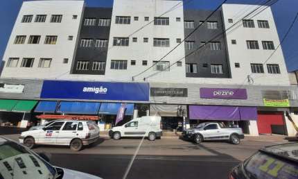 Salas comerciais para locação no centro de Igarapé - MG