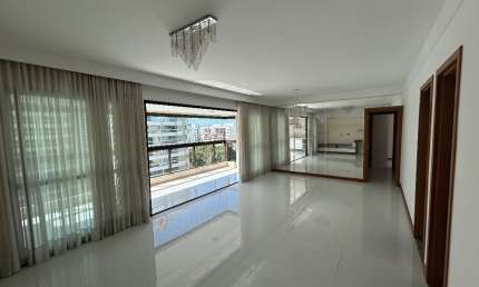 Apartamento com 3 quartos para alugar na Avenida Alphaville, 634, Alphaville I, Salvador